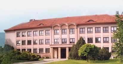 Gymnázium