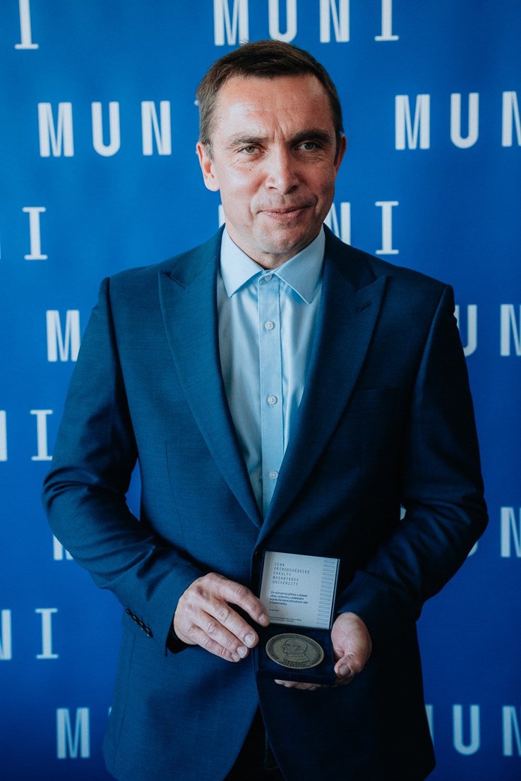 Rating image